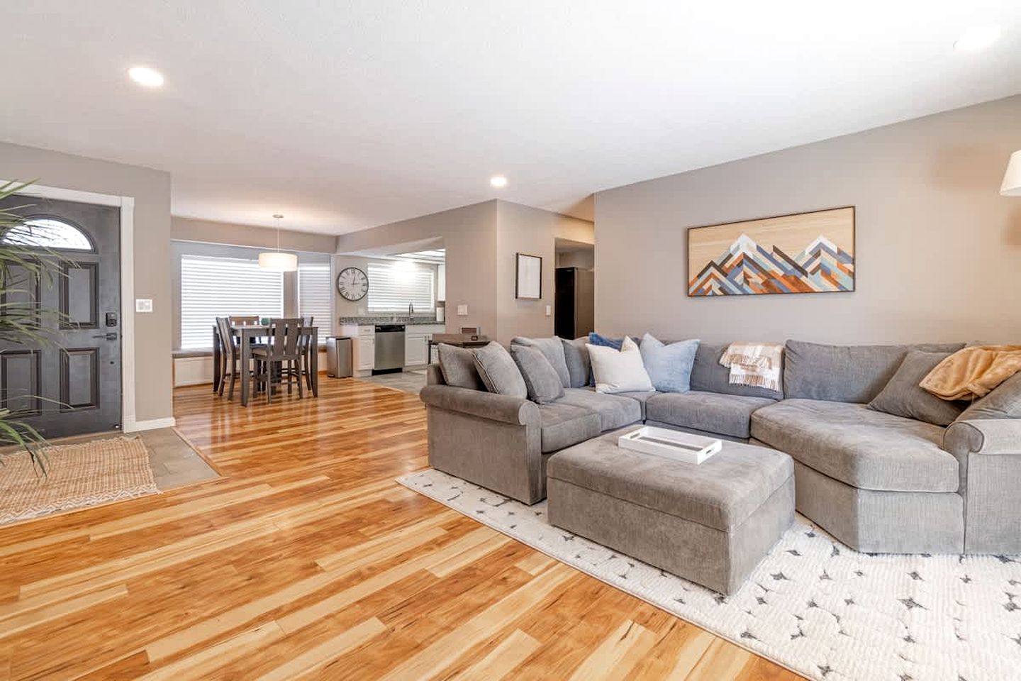 Relaxing Northern Nevada Home with Outdoor Patio Located Near the Keystone Trail in Reno, Nevada