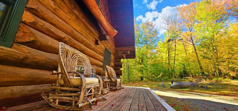 Cabins (United States of America, Rockwood, Maine)