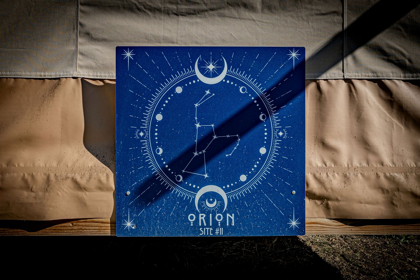 Vibrant Creekside Safari Tent Oasis near Smoky Mountain in Tennessee