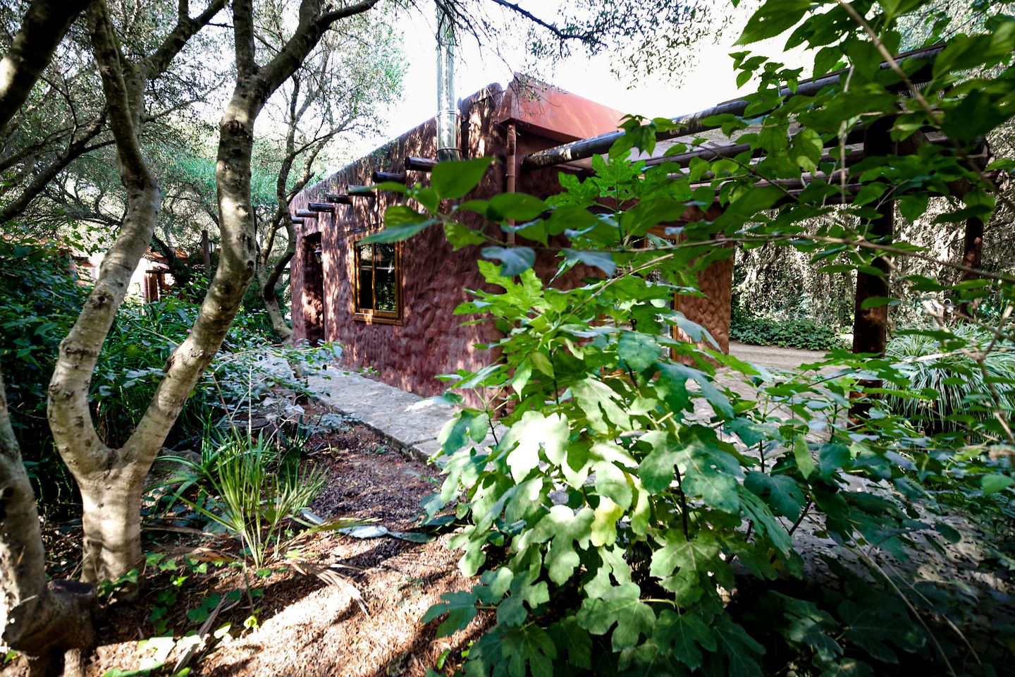 Rustic Cottage Accommodation in Cadiz for a Weekend Yoga Retreat