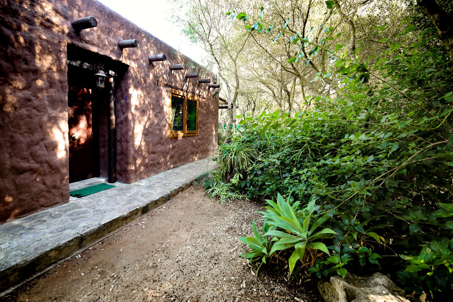 Rustic Cottage Accommodation in Cadiz for a Weekend Yoga Retreat
