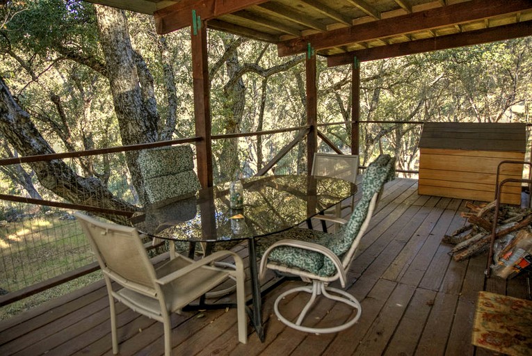 Nature Lodges (Palomar Mountain, California, United States)