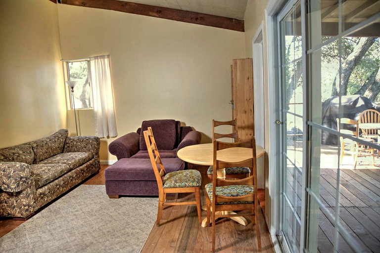 Nature Lodges (Palomar Mountain, California, United States)
