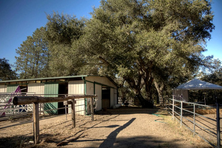 Cottages (Palomar Mountain, California, United States)