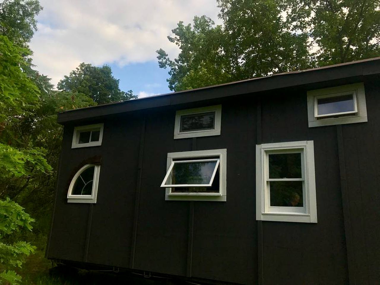 Gorgeous Tiny House Rental for a Glamping Getaway near Saratoga Springs in Upstate New York