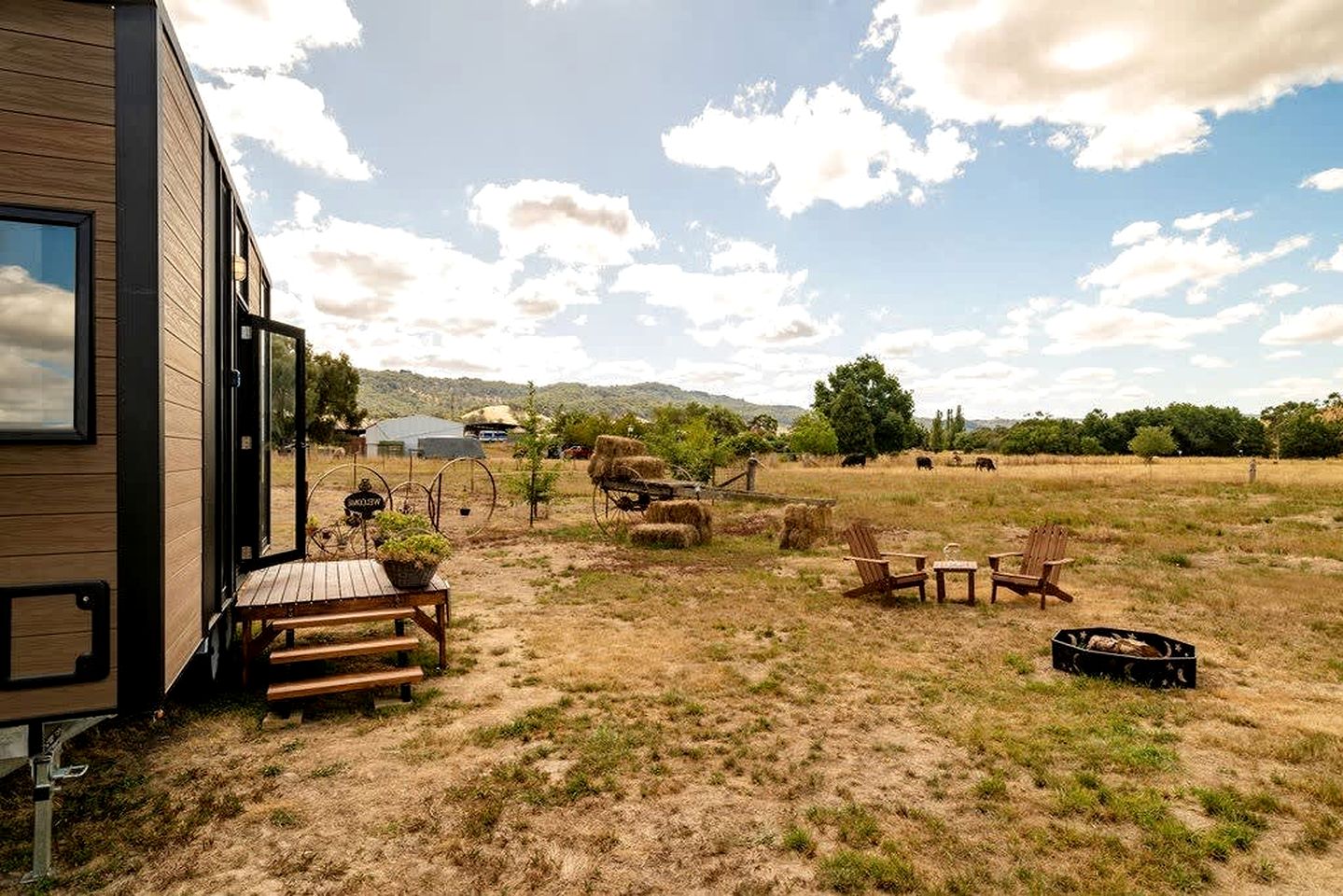 Victoria Tiny House for Couples Glamping on a Homestead