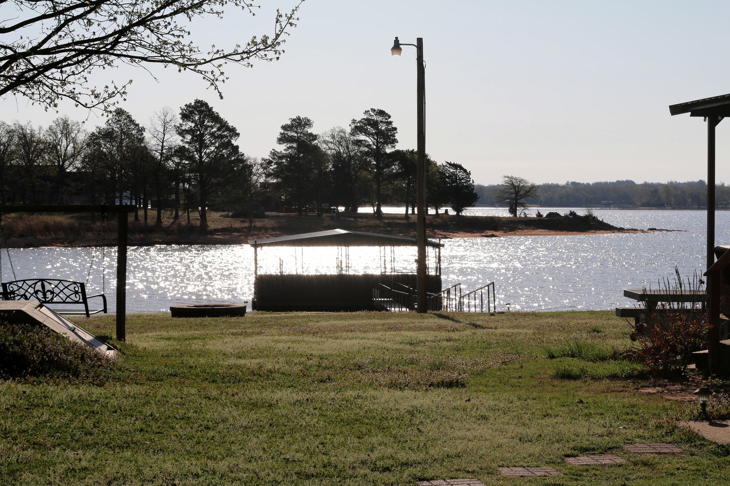Charming Cabin with Private Dock on Lake for Lovely Family Glamping Near Oklahoma City