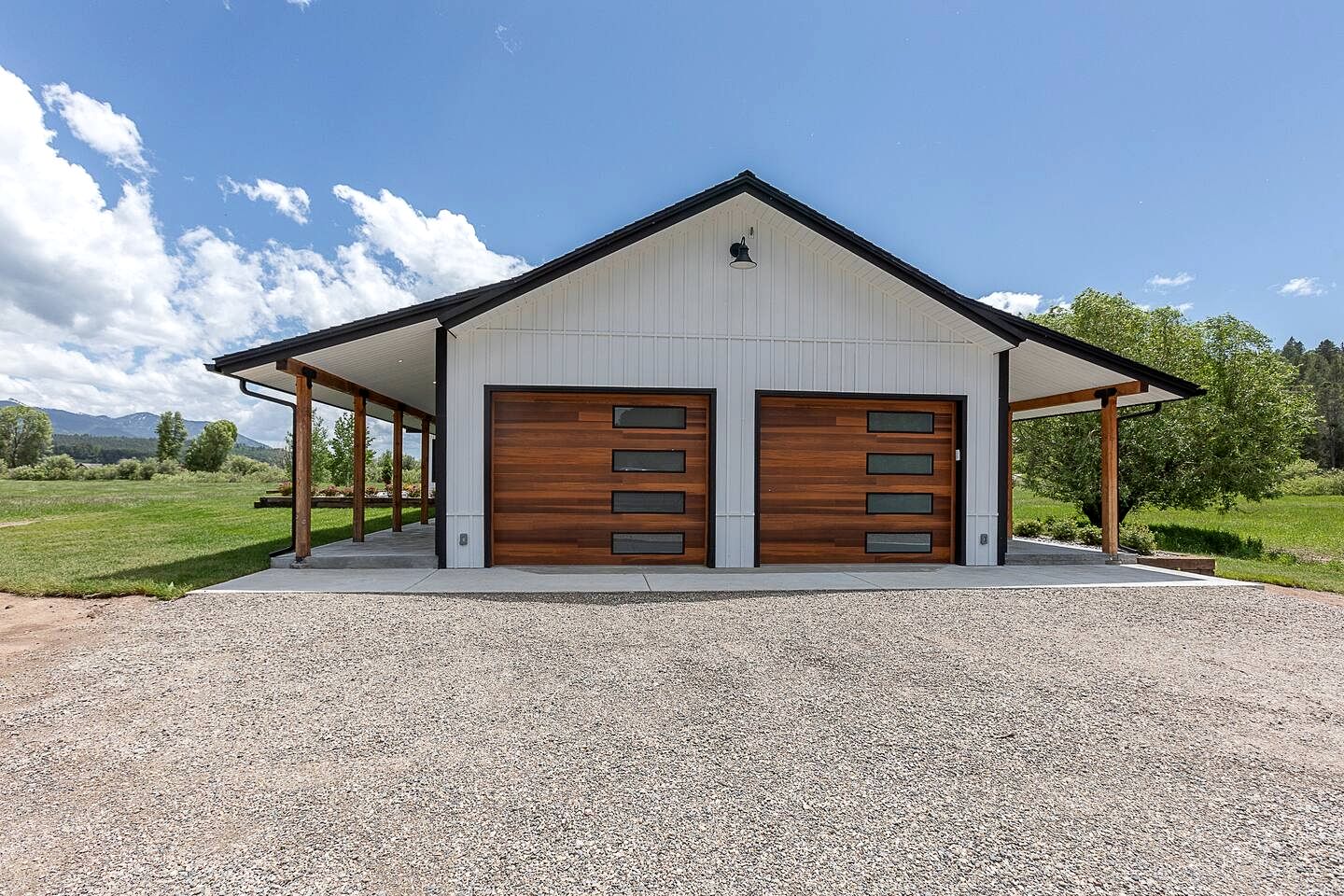 Scenic Riverside Cabin with Private Trail Access and Fly Fishing Near Alpine, Wyoming