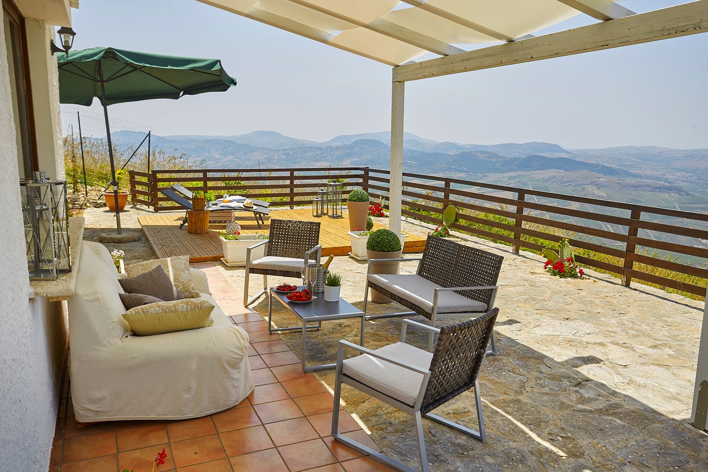 Vila Monte Bonifato, Villas, Alcamo, Italy Glamping Hub