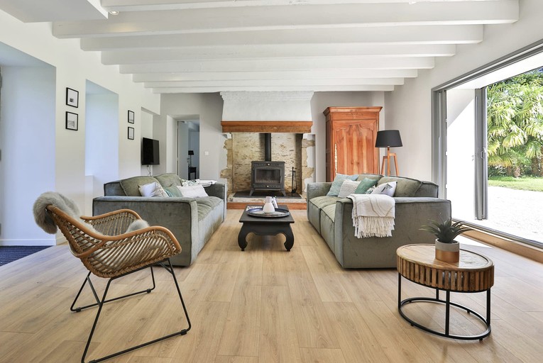 Vacation Rentals (France, Le Girouard, Pays de la Loire)