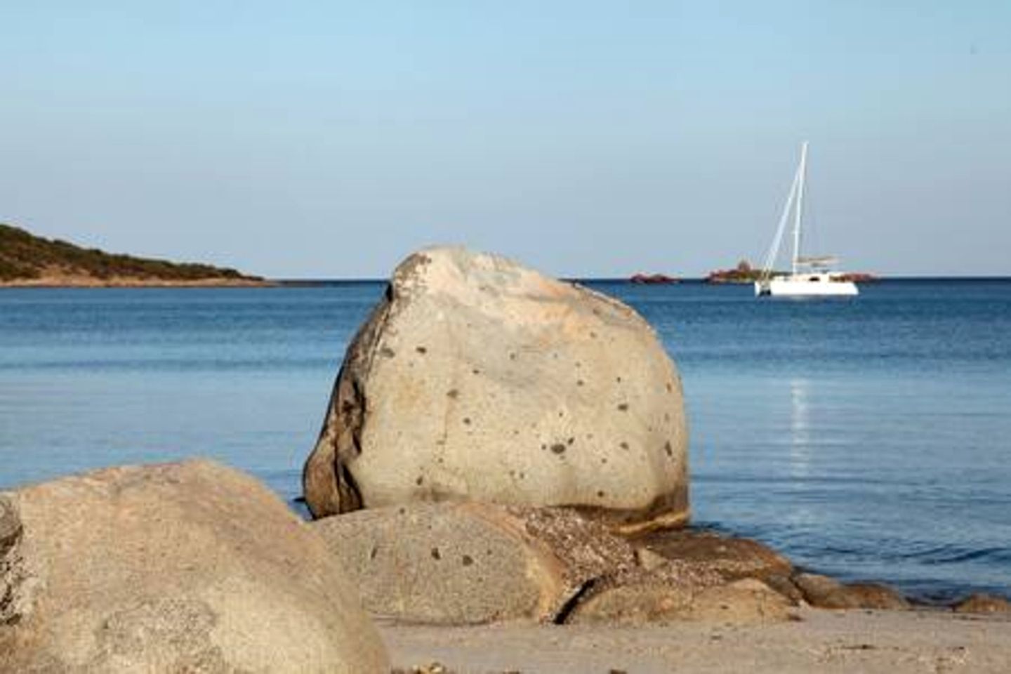 Beautiful Villa with Stunning Views for an Amazing Getaway in Porto-Vecciho, Corsica