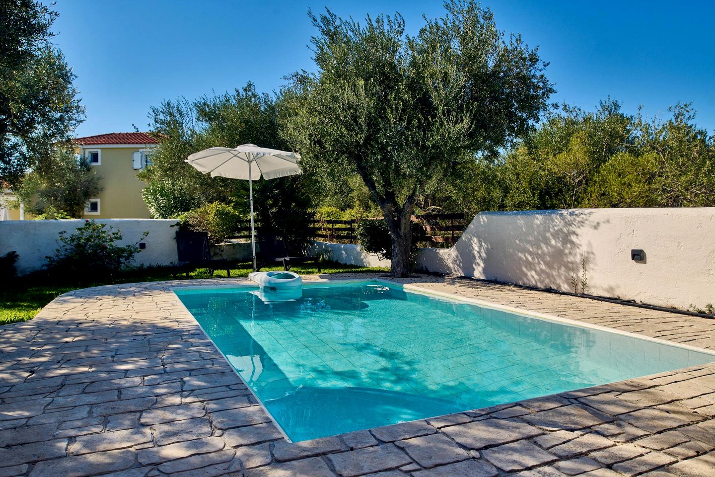 Tranquil Villa with Private Pool and Terrace near the Coast of Periyali, Zakynthos