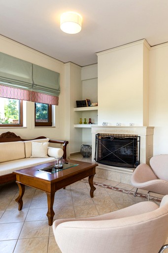 Vacation Rentals (Greece, Prines, Crete)