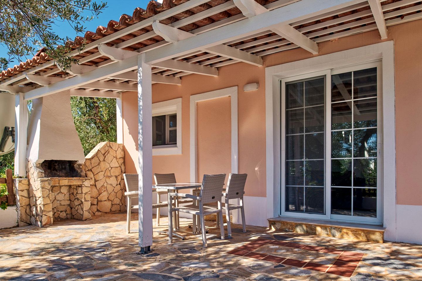 Cozy Family Villa with Private Pool and Garden in Zakynthos, Greece