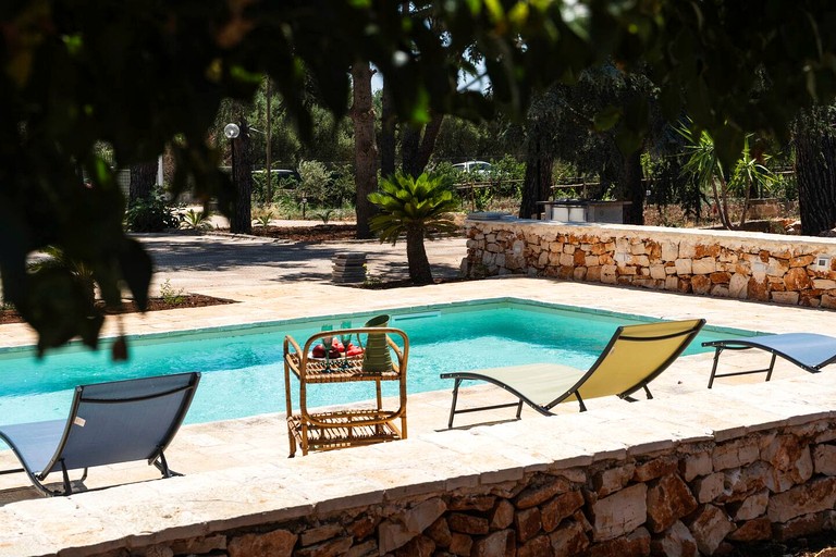 Vacation Rentals (Italy, --, --)