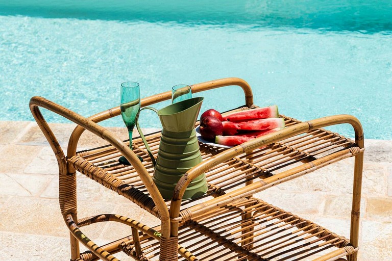 Vacation Rentals (Italy, --, --)