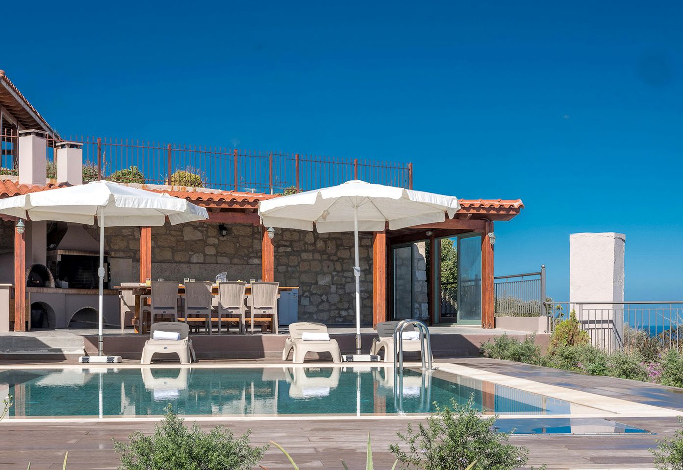 Magnificent Villa, for an Unbelievable Greek Vacation