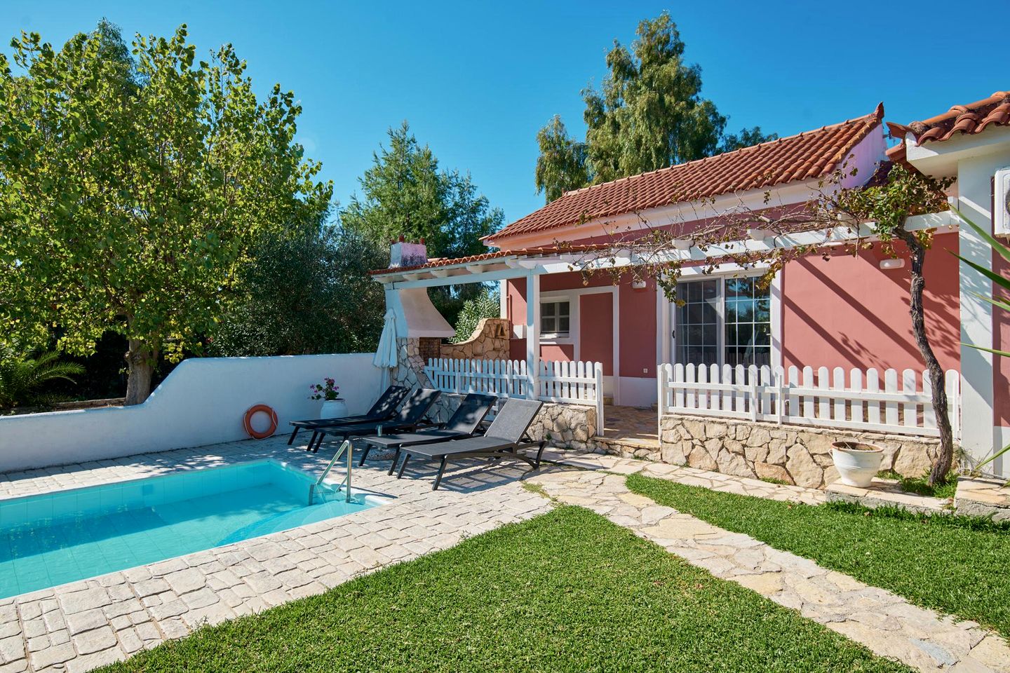 Charming Family-Friendly Villa with Private Pool near the Coast in Zakynthos, Greece