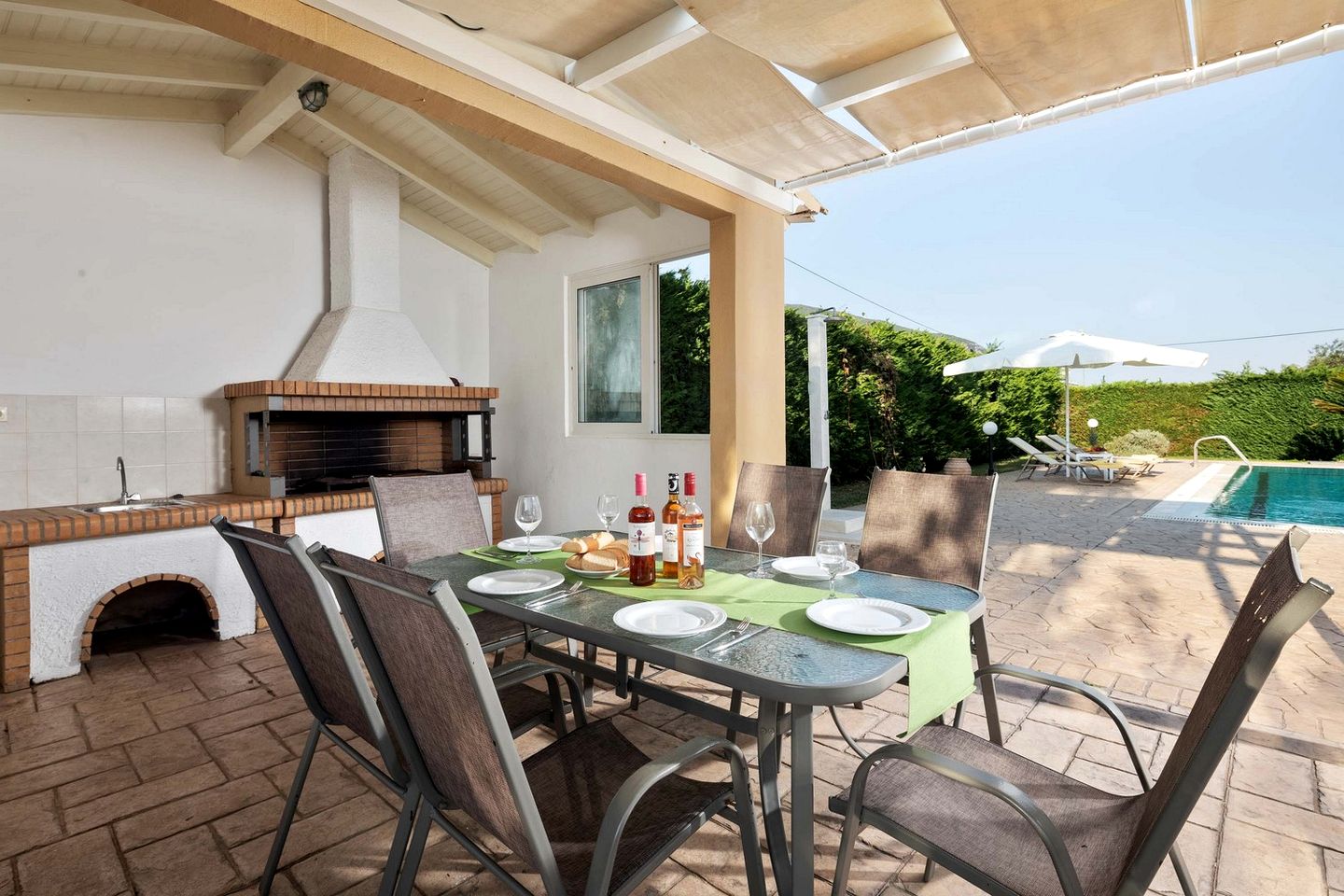 Elegant Seaside Villa with Private Pool and Garden near Prasoudi Beach, Corfu