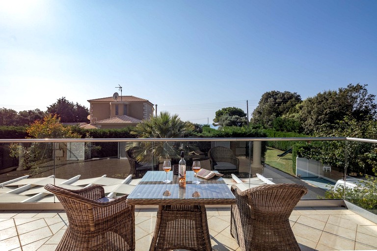Villas (Greece, Corfu, Ionian Islands)