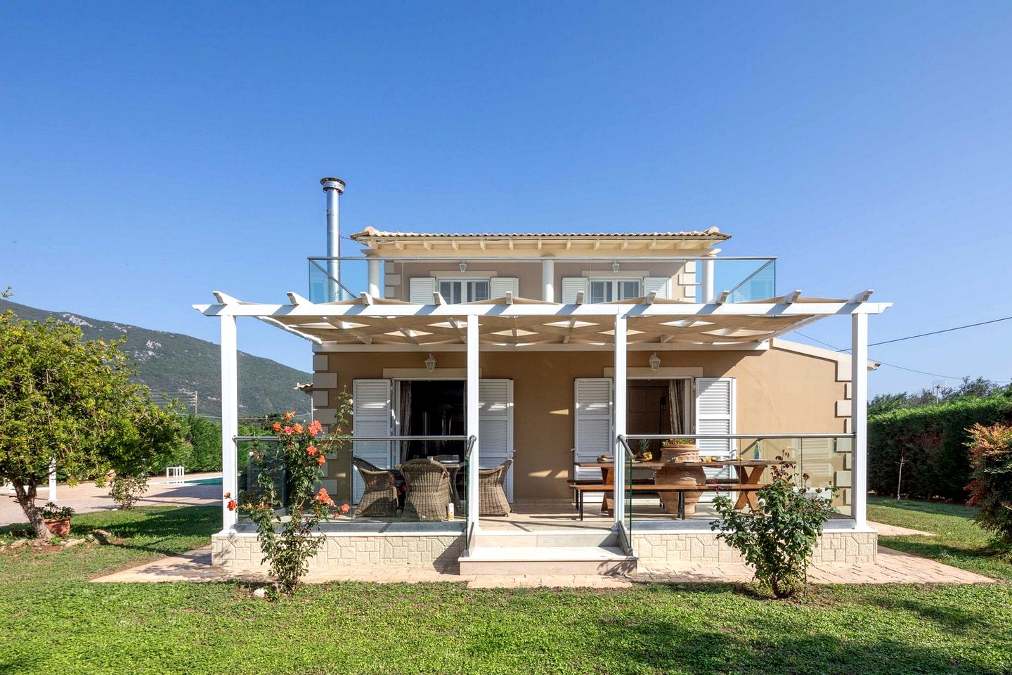 Elegant Seaside Villa with Private Pool and Garden near Prasoudi Beach, Corfu