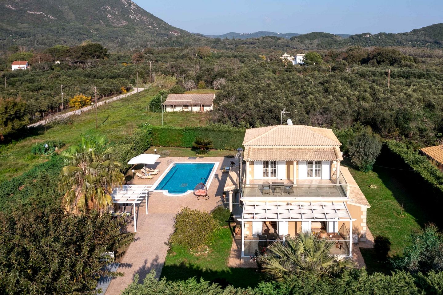 Elegant Seaside Villa with Private Pool and Garden near Prasoudi Beach, Corfu