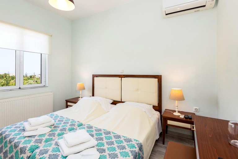 Villas (Greece, Prines, Crete)