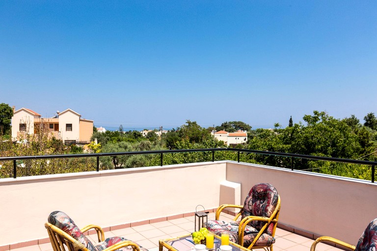 Villas (Greece, Prines, Crete)