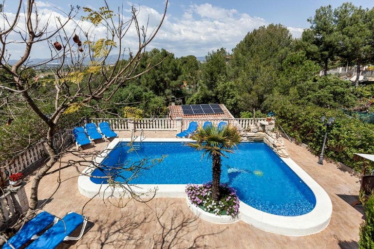 Villas (Spain, Rocallisa, Catalonia)