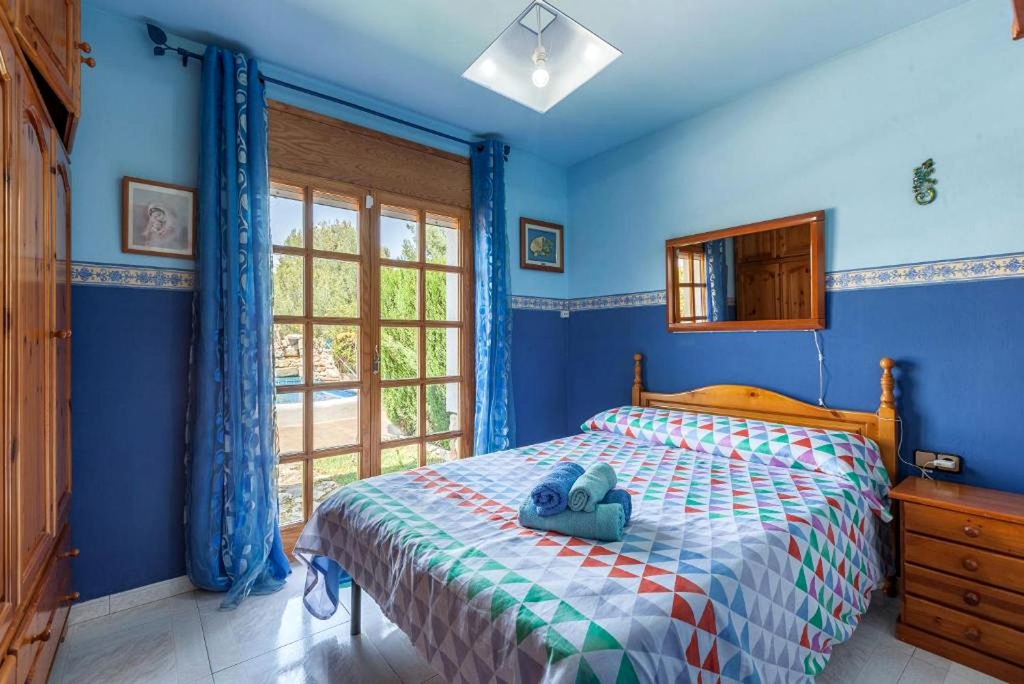 Beautiful Villa with Incredible Amenities for a Peaceful Family Getaway in Rocallisa, Spain