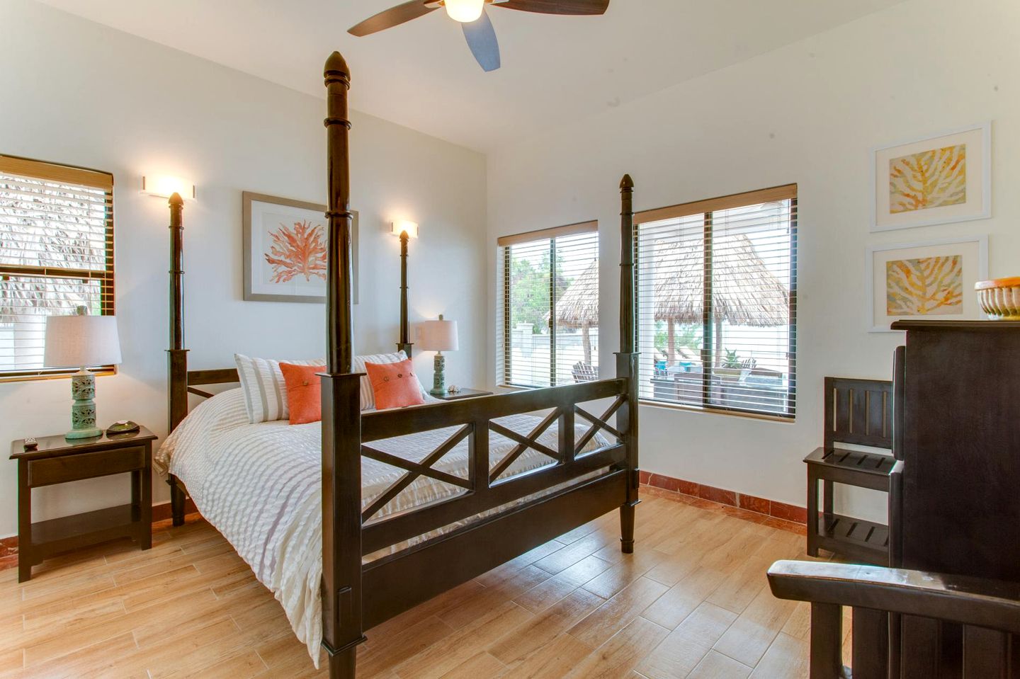 Incredible Beach House with Stunning Ocean Vistas in Belize City, Belize District