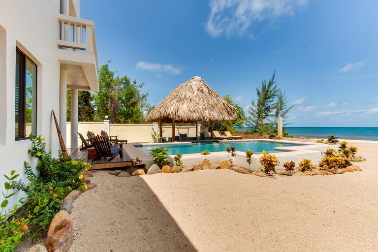 Vacation Rentals (Belize, Belize City, Belize District)