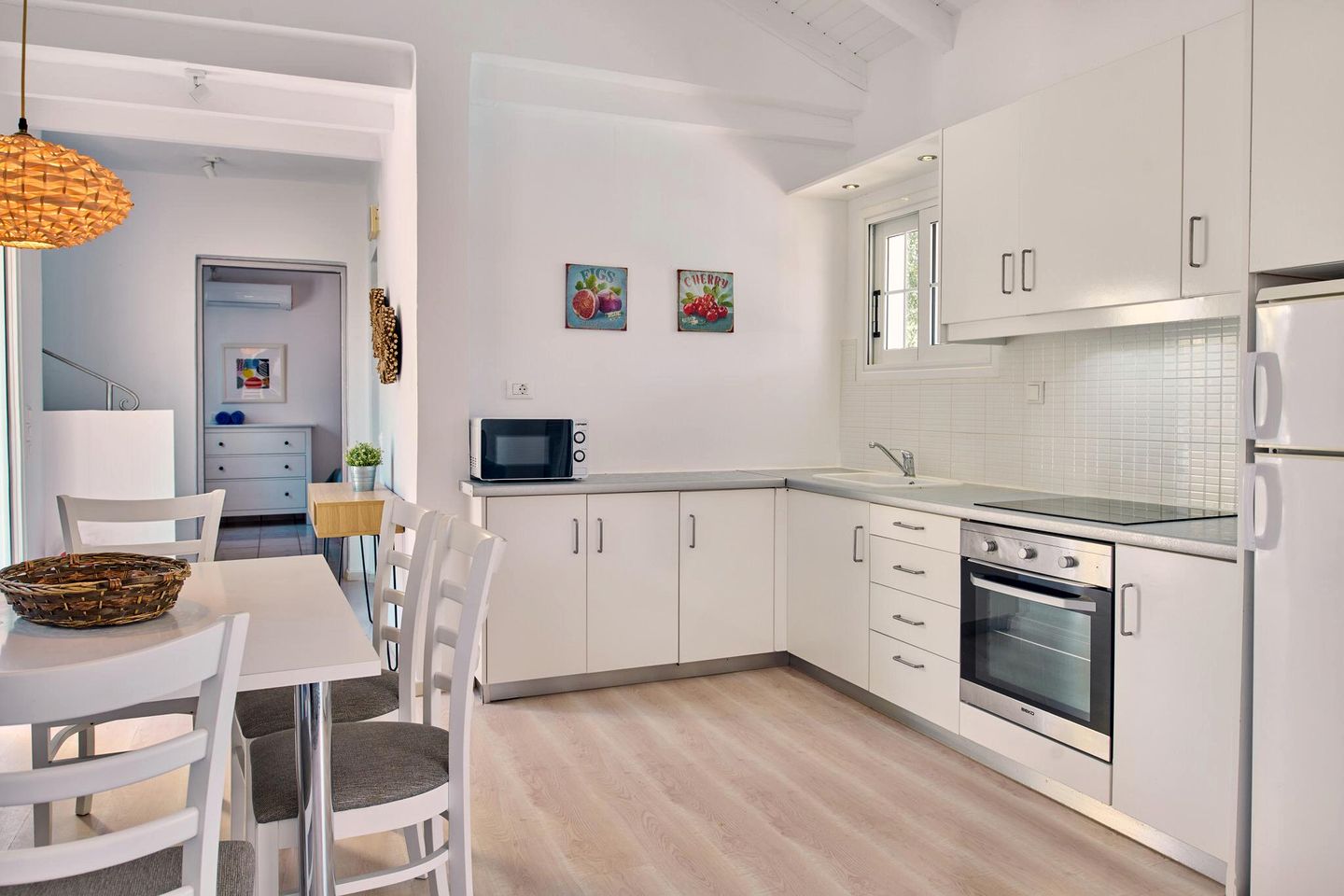 Charming Villa with Private Pool and Furnished Balcony near the Beach in Periyali, Zakynthos