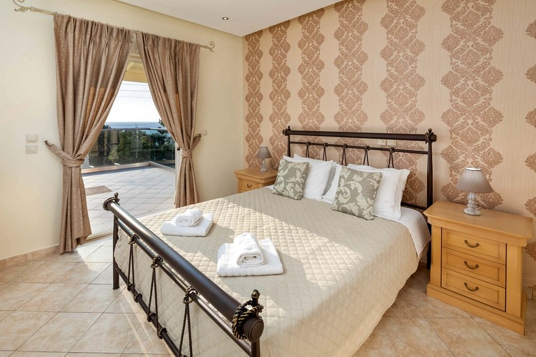 Villas (Greece, Corfu, Ionian Islands)