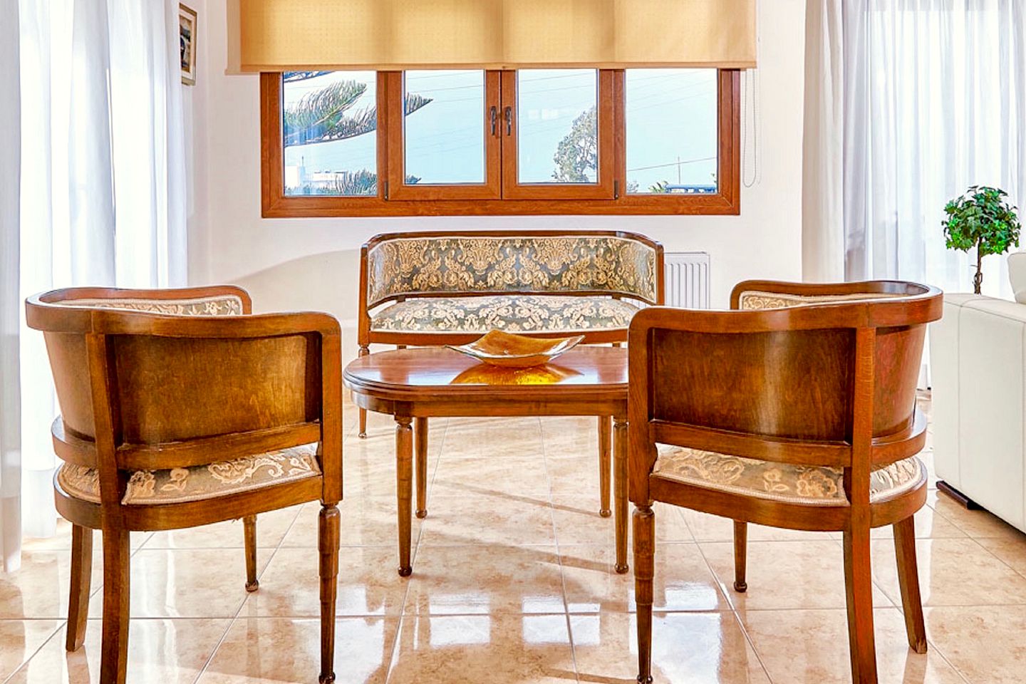 Beautiful Greek Villa, Perfect for a Mediterranean Holiday