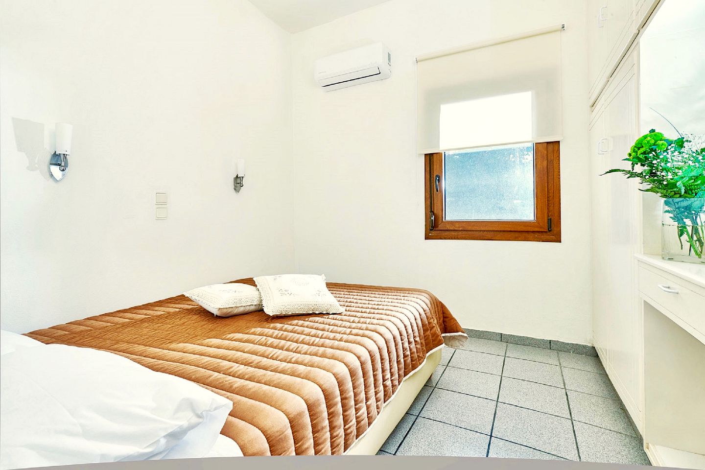 Beautiful Greek Villa, Perfect for a Mediterranean Holiday