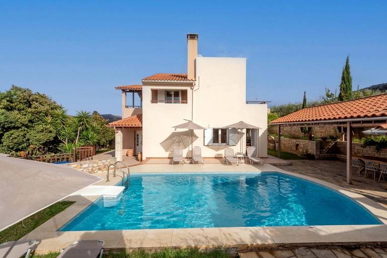 Villas (Greece, Achlades, Crete)