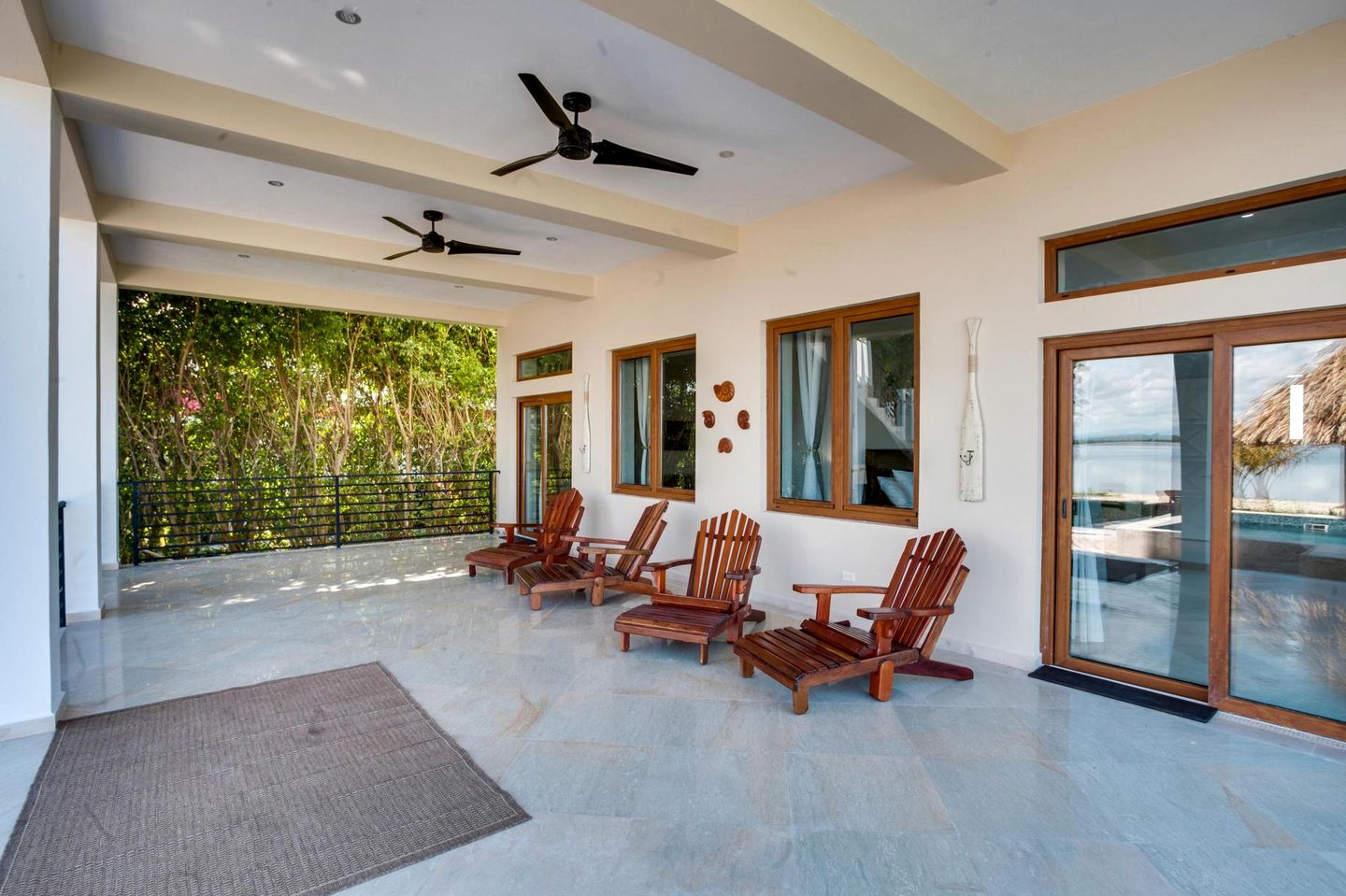 Incredible Beach House with Swimming Pool in Belize City, Belize District