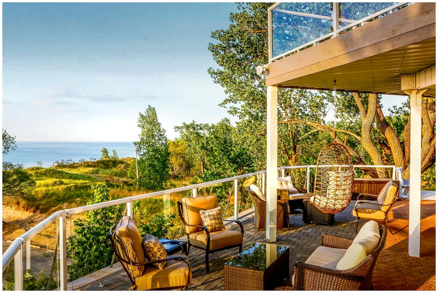 Lakeside Villa with a Hot Tub and Amazing Views on Lake Michigan, Indiana