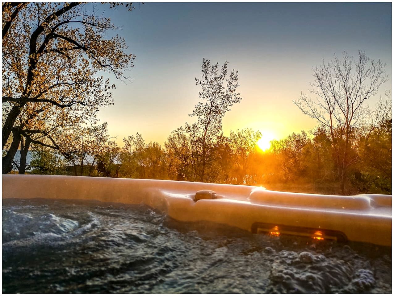 Lakeside Villa with a Hot Tub and Amazing Views on Lake Michigan, Indiana