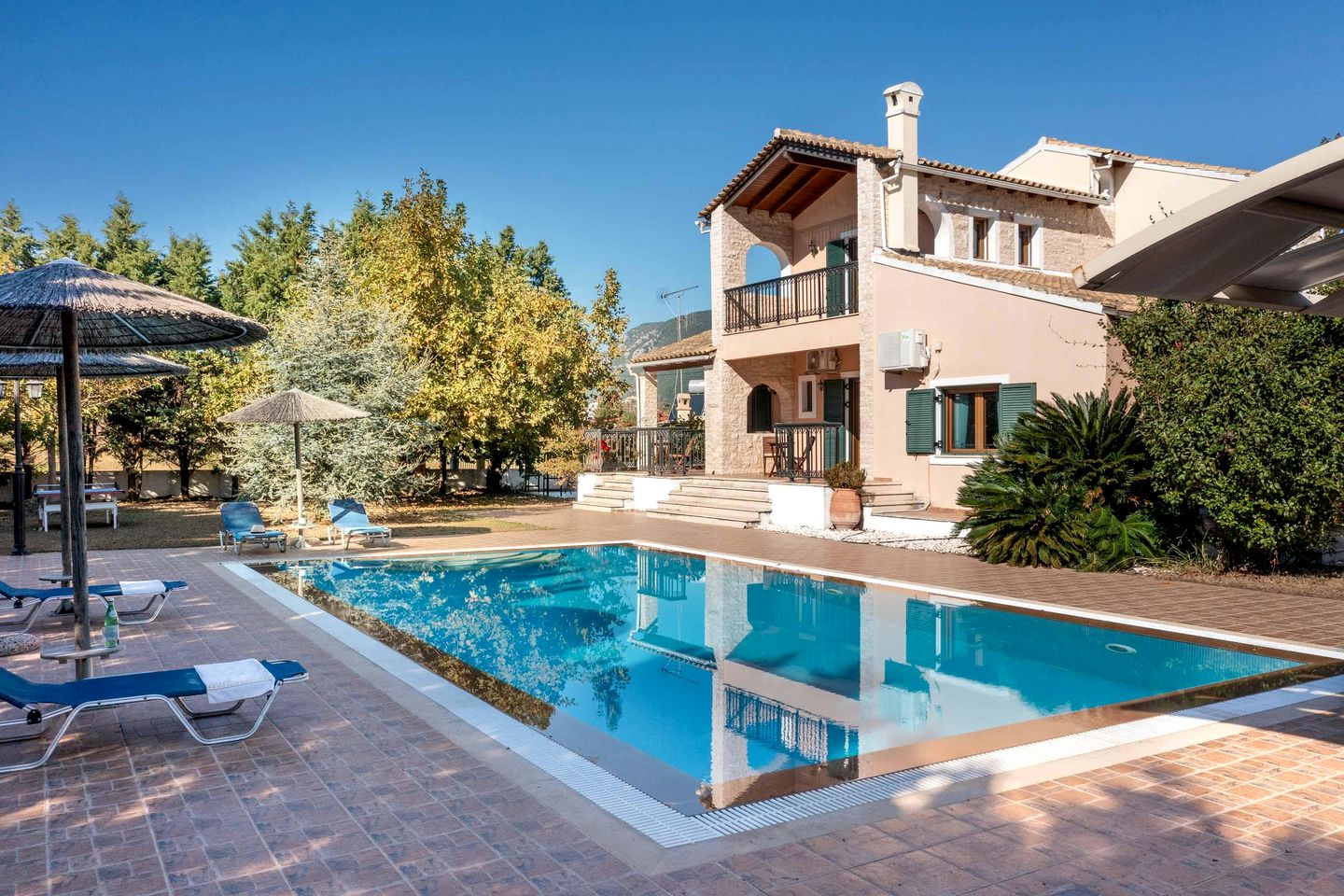 Elegant Family Villa with Private Pool near Halikounas Beach, Corfu