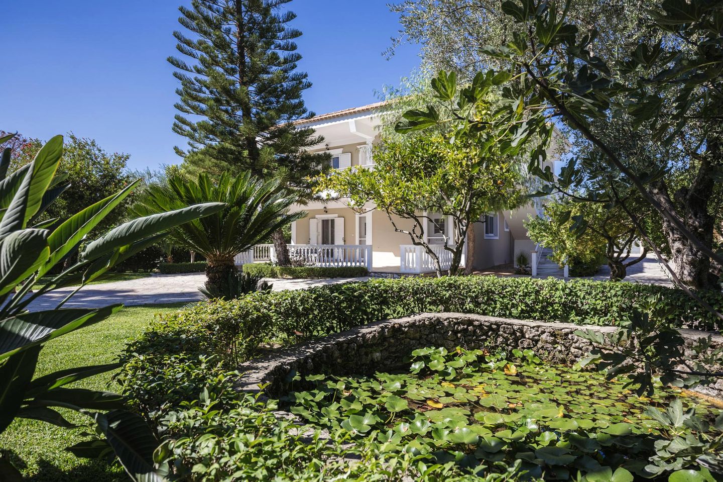 Spacious Villa with Private Pool and Lush Gardens near the Beach in Kypseli, Zakynthos