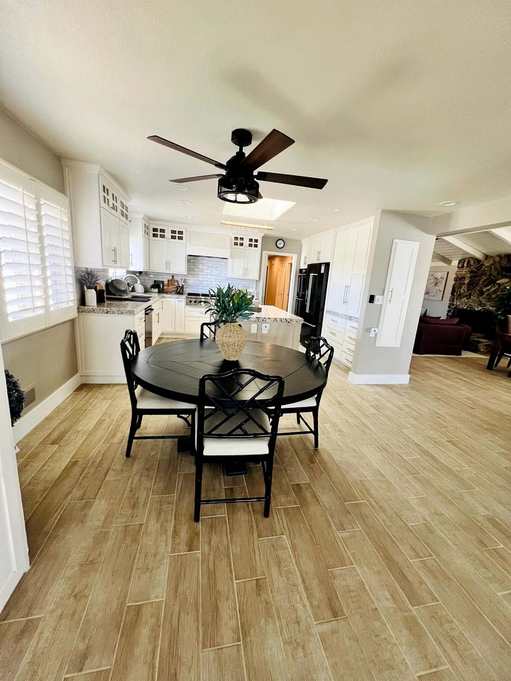 Spacious Retreat with Paradise Backyard | Private Group Getaway near Local Dining in Patterson, CA