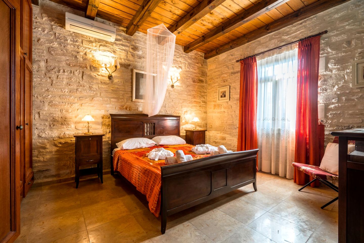 Charming Villa with Rustic Design and Private Pool near Rethymnon in Asteri, Crete