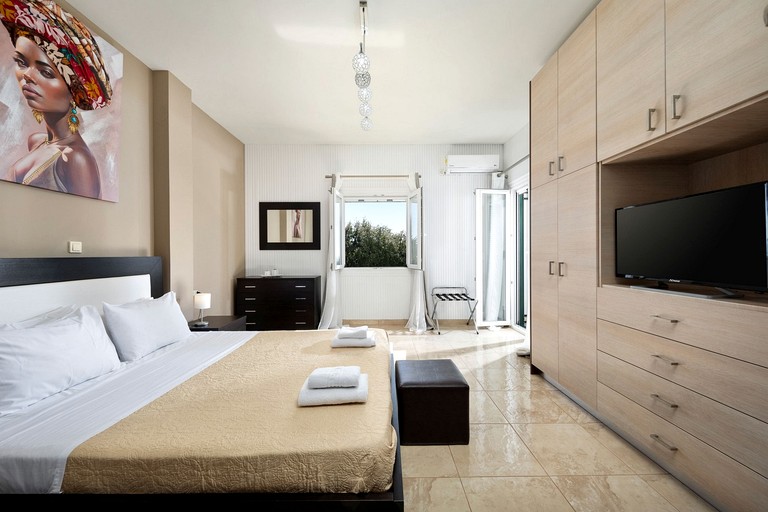 Villas (Greece, Corfu, Ionian Islands)