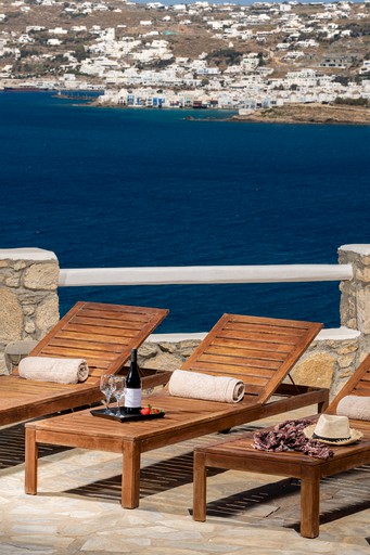 Villas (Greece, Mykonos, --)