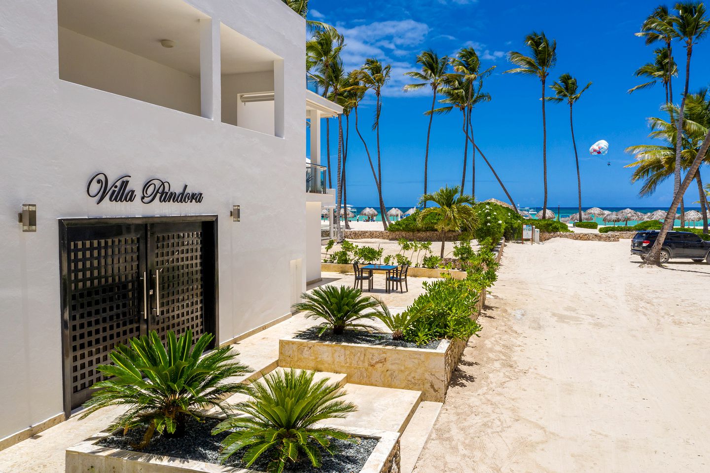 Stunning Caribbean Beach Villa, for a Luxury Vacation