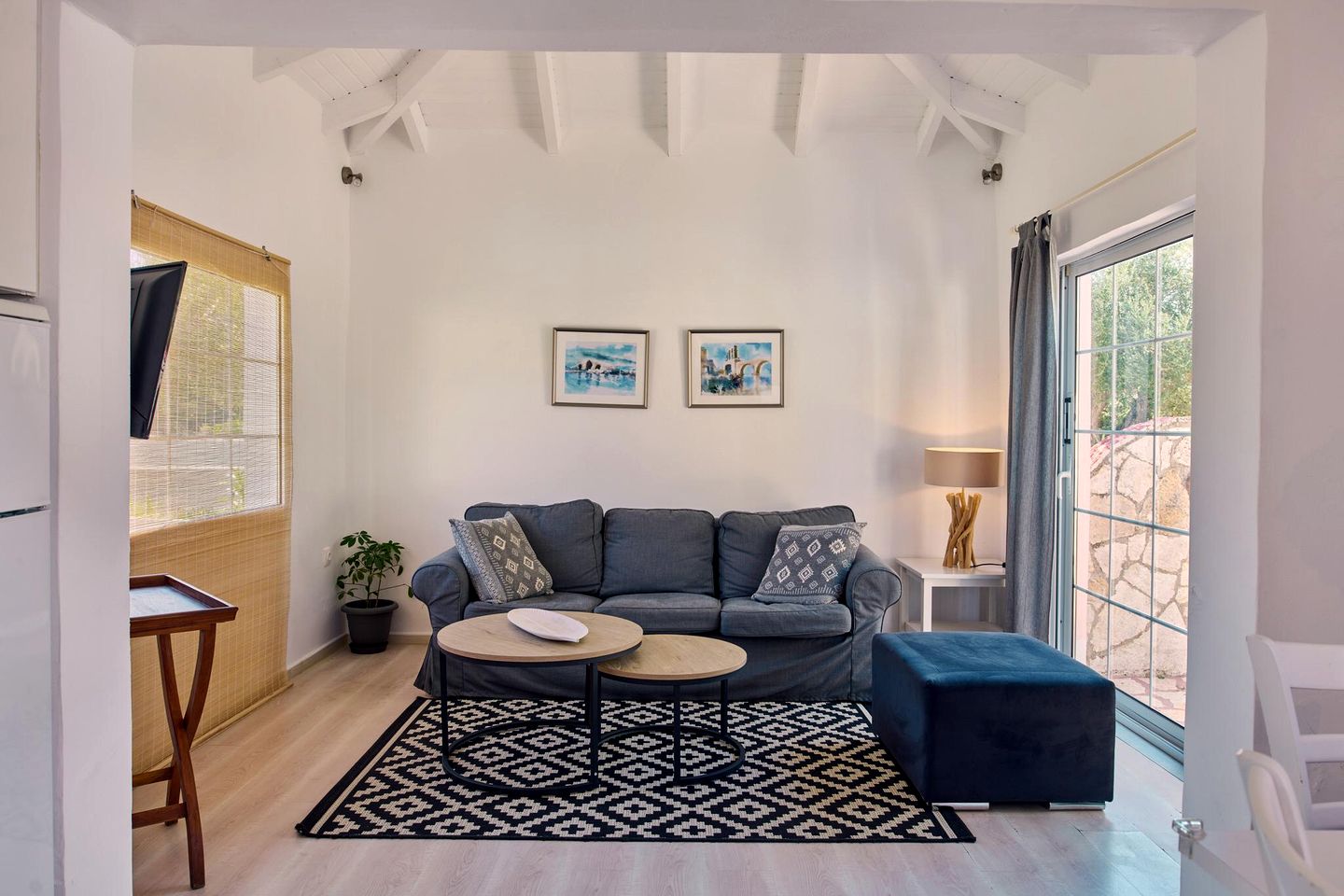 Stylish Family-Friendly Villa with Private Pool, Terrace, and Scenic Views Near Periyali, Greece