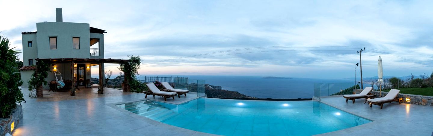 Luxurious Villa with Infinity Pool and Panoramic Mediterranean Views near Rodia, Crete