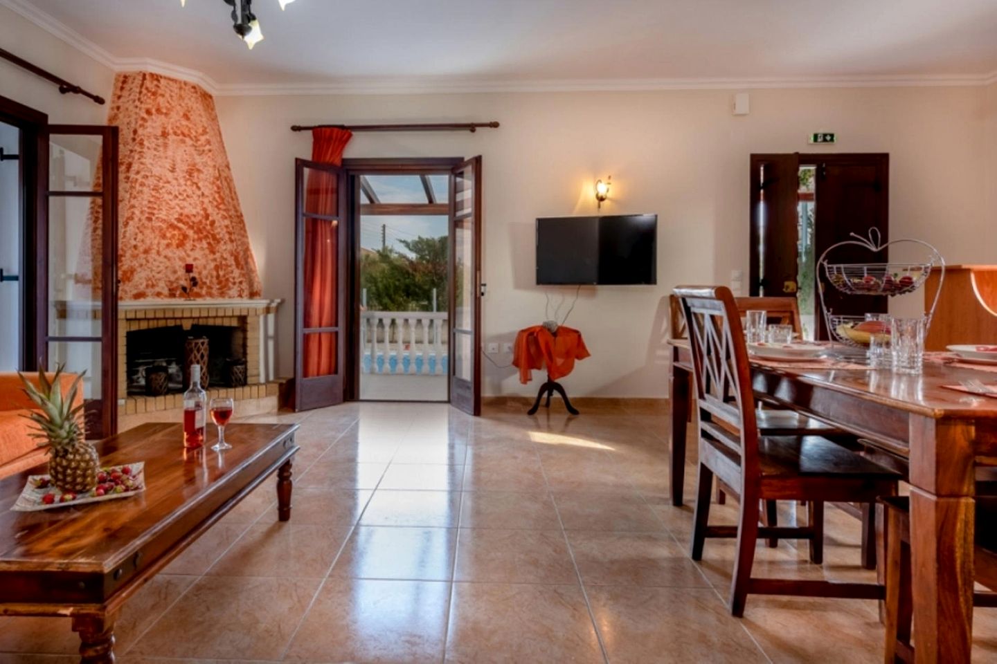 Fantastic Cottage with Fireplace and Swimming Pool in Ampelokipi, Zakynthos